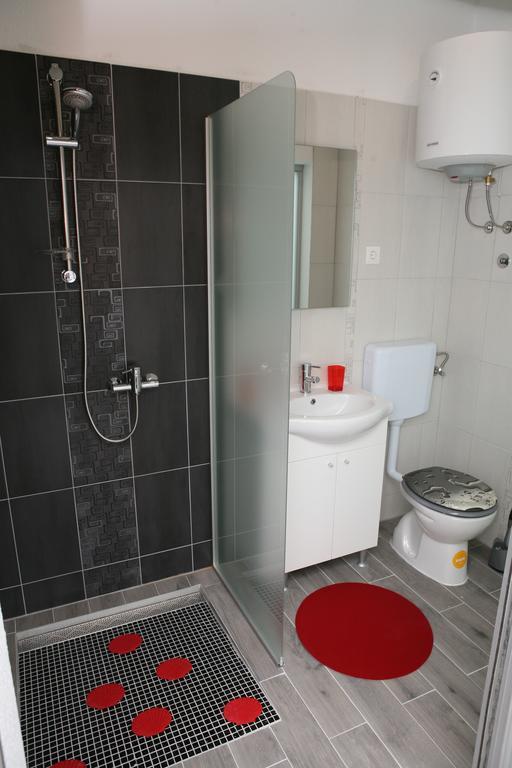 Apartments & Room Dijana Τρογκίρ Δωμάτιο φωτογραφία